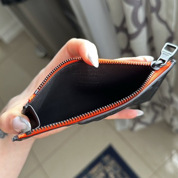 Louis Vuitton Coin Card Holder Monogram - Picture 4 of 4